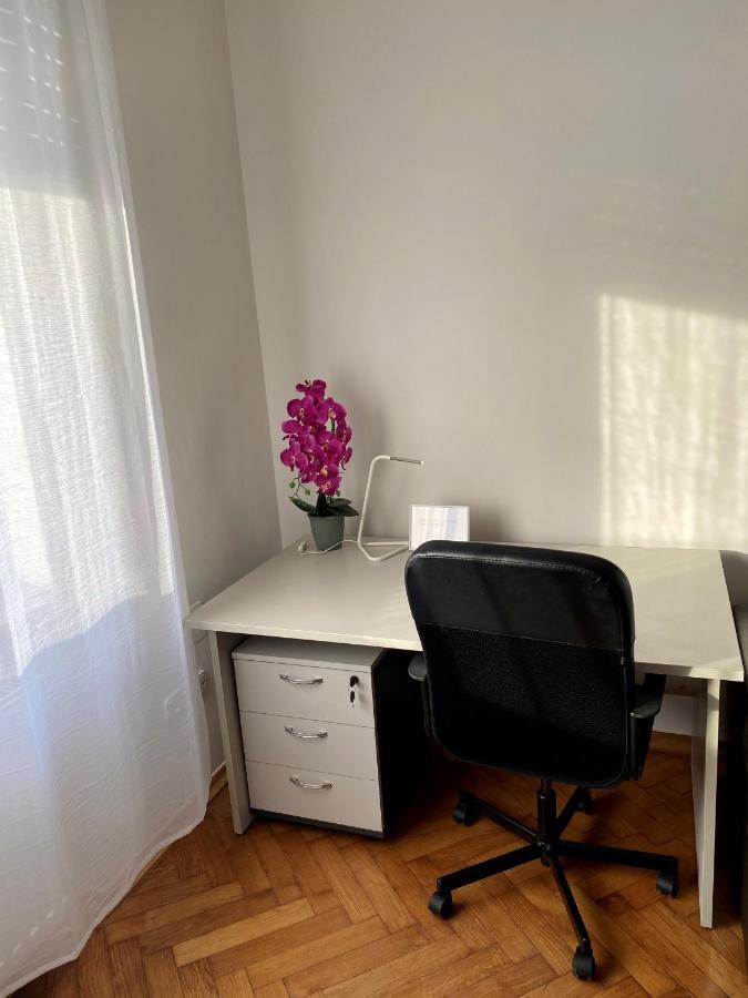 Studio Apartman Thalia Ζάγκρεμπ Εξωτερικό φωτογραφία